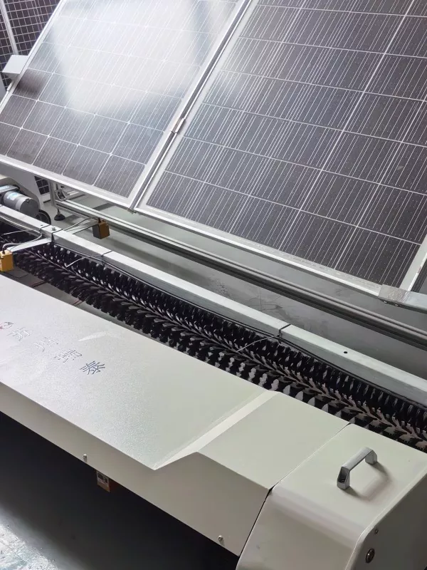 Solar Cleaning Robot